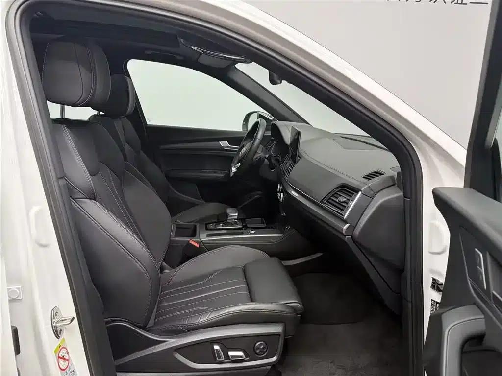 Audi Q5L 2023 40T Luxury Dynamic — миниатюра 13