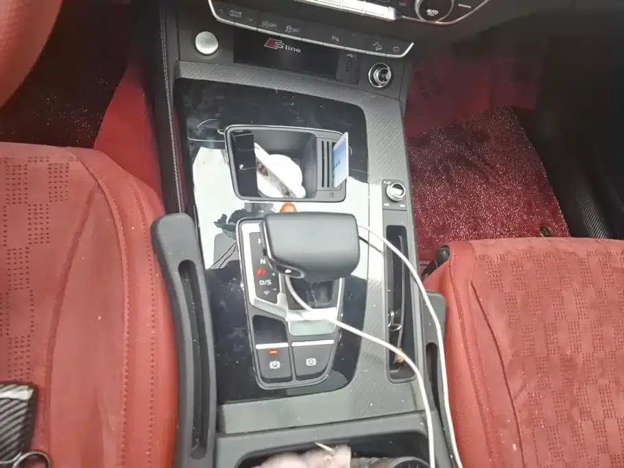 Audi Q5L 2023 40T Luxury Dynamic — миниатюра 16