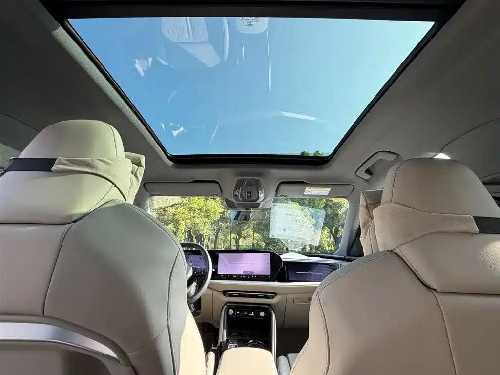 Audi Q5L 2026 2.0T Exclusive Edition for Million Users — миниатюра 23