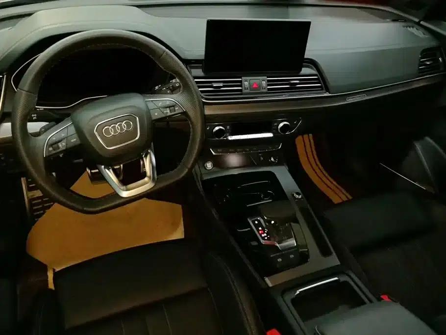 Audi Q5L 2026 45th Anniversary Edition 45 TFSI Luxury Dynamic — миниатюра 12
