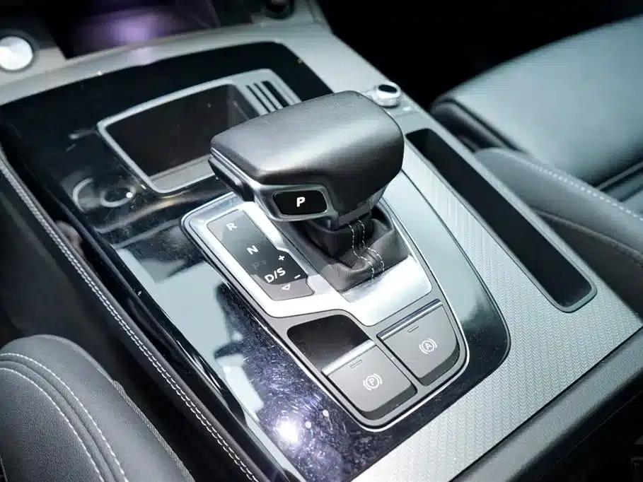 Audi Q5L 2022 40T Luxury Dynamic — миниатюра 13
