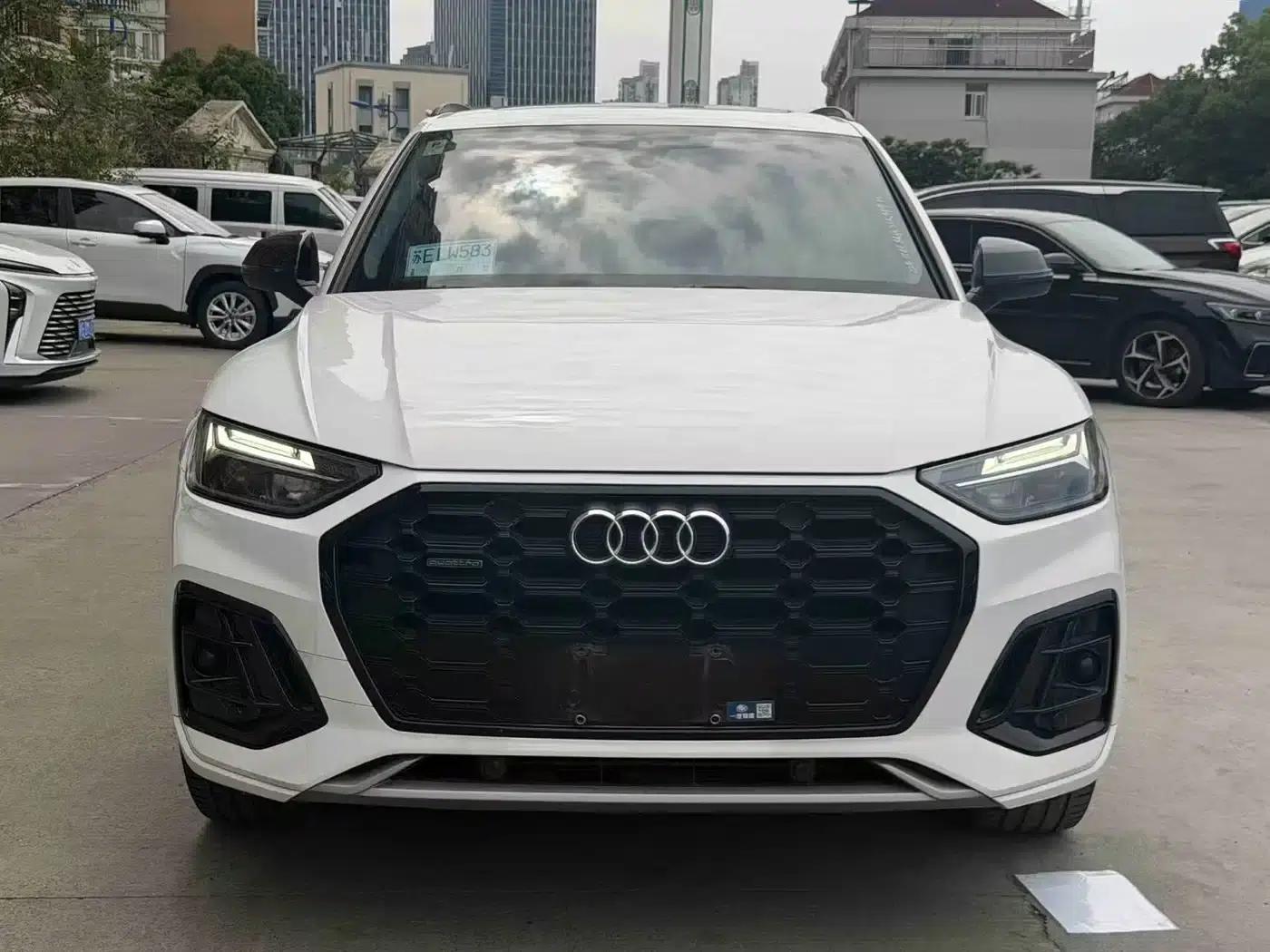 Audi Q5L 2022 40T Luxury Dynamic — миниатюра 2