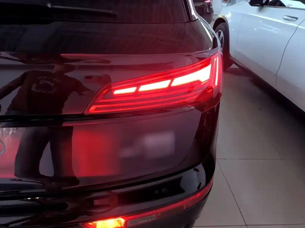 Audi Q5L 2023 40T Luxury Dynamic — миниатюра 8