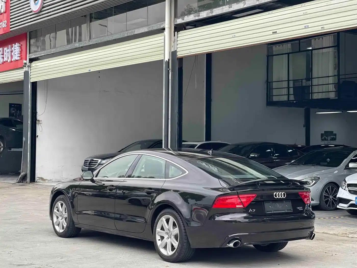 Audi A7 2012 3.0TFSI quattro Comfort — миниатюра 3