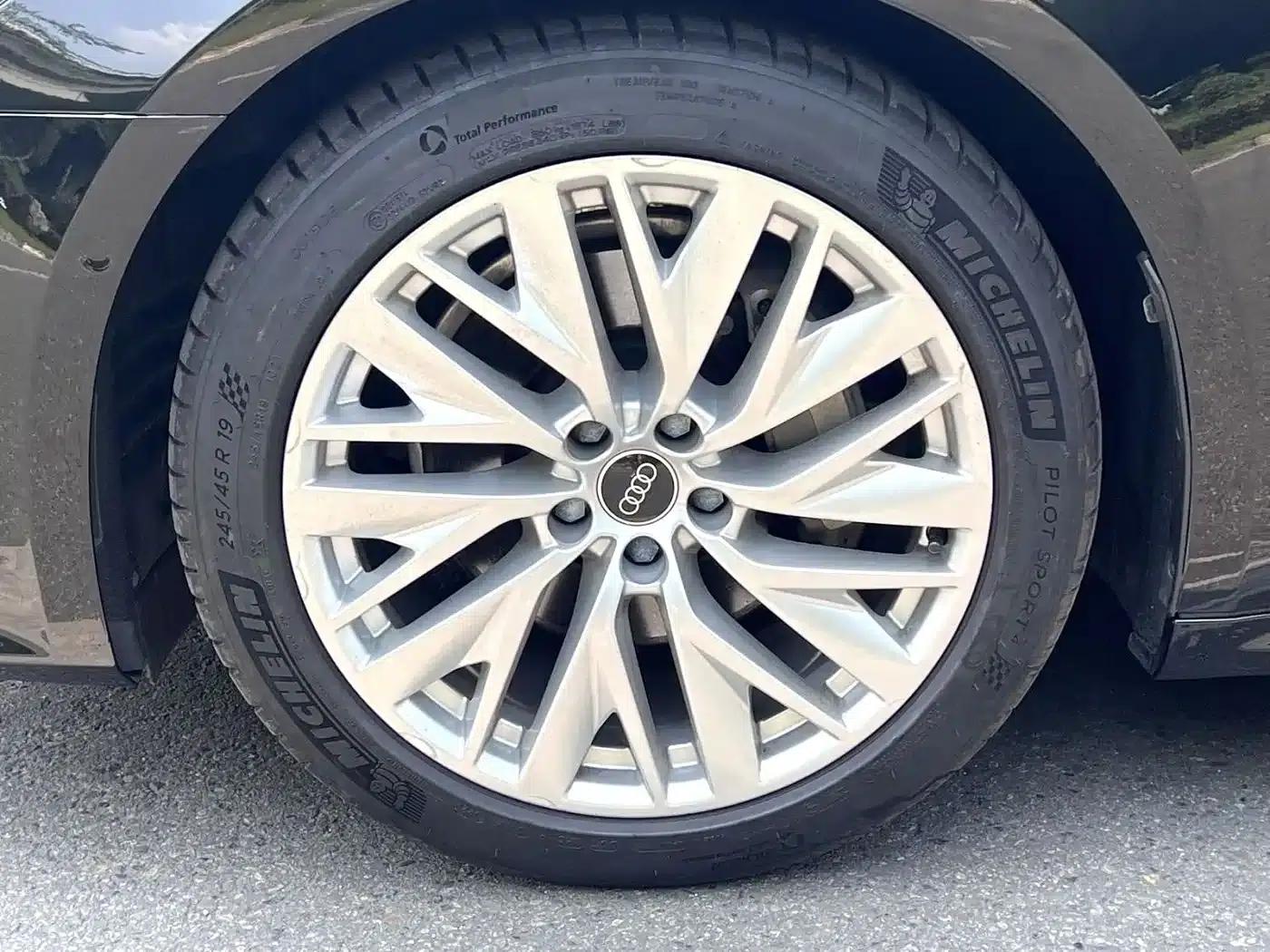 Audi A7 2021 45 TFSI Exclusive Edition — миниатюра 8
