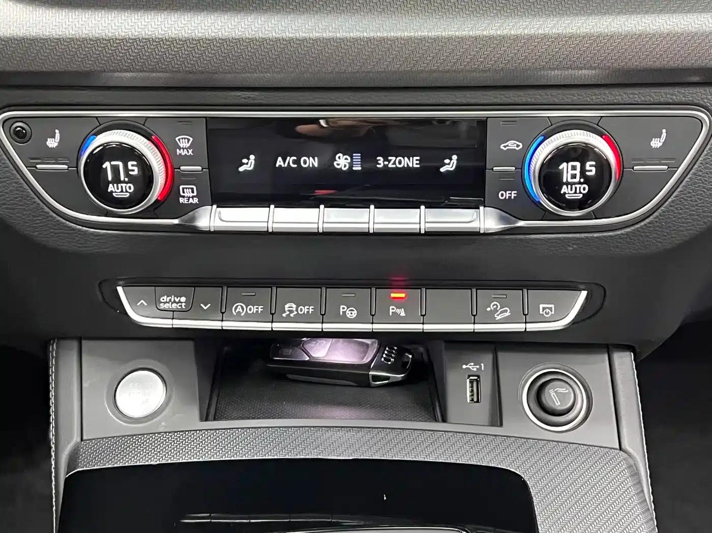 Audi Q5L Sportback 2022 40 TFSI Luxury — миниатюра 20