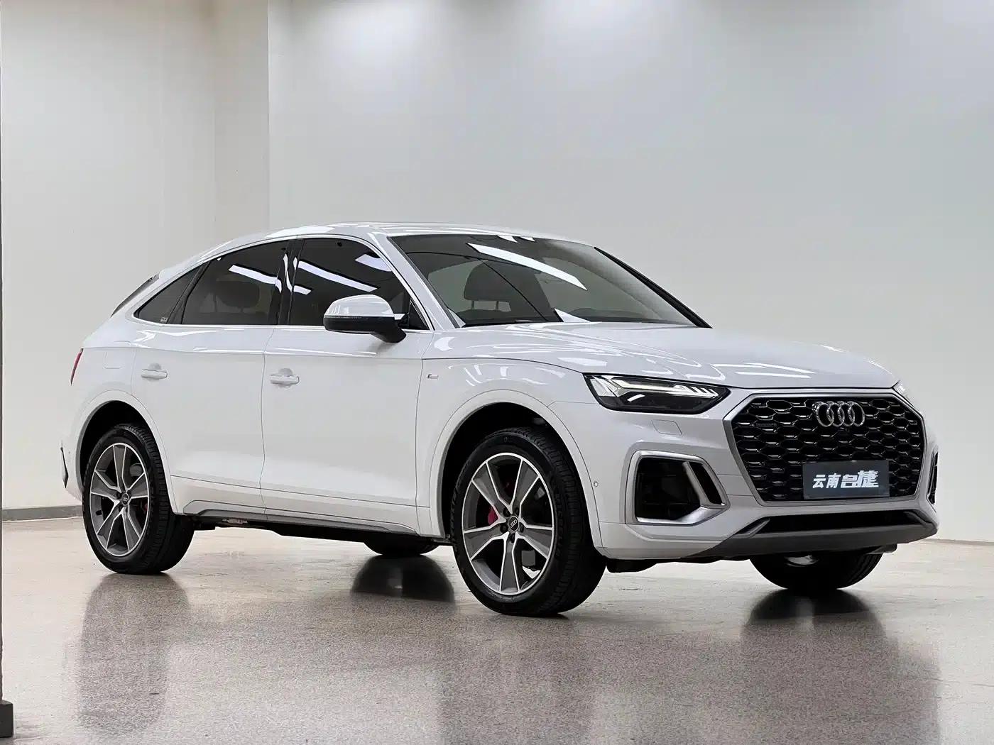 Audi Q5L Sportback 2022 40 TFSI Luxury — миниатюра 3
