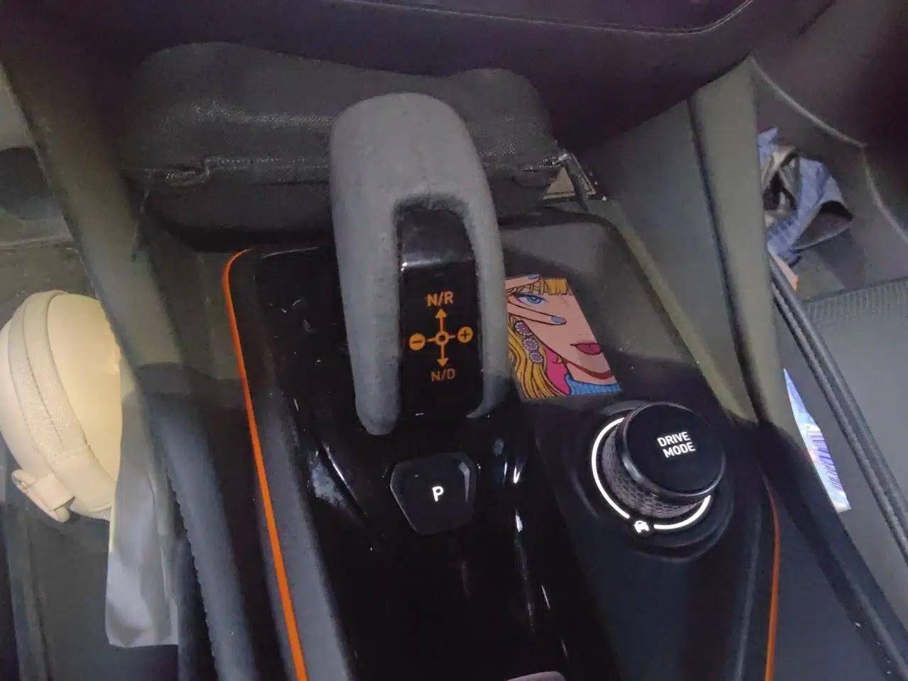 Lynk & Co 02 Hatchback 2021 2.0TD Halo Driving Control Kit Edition — миниатюра 14