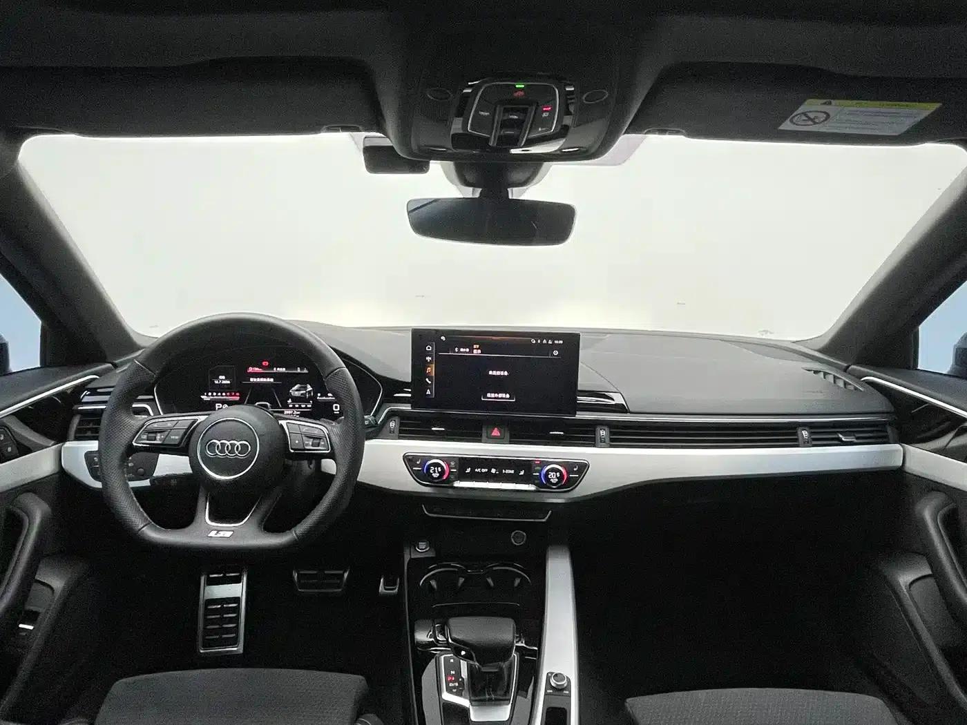 2022 Audi A4 Imported Avant 40 TFSI Luxury Dynamic Edition — миниатюра 7