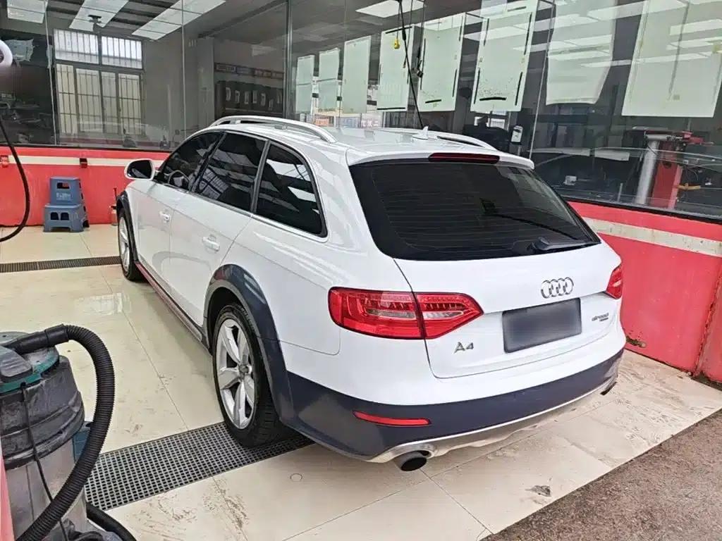 2014 Audi A4 Imported Model 40 TFSI allroad quattro plus — миниатюра 5