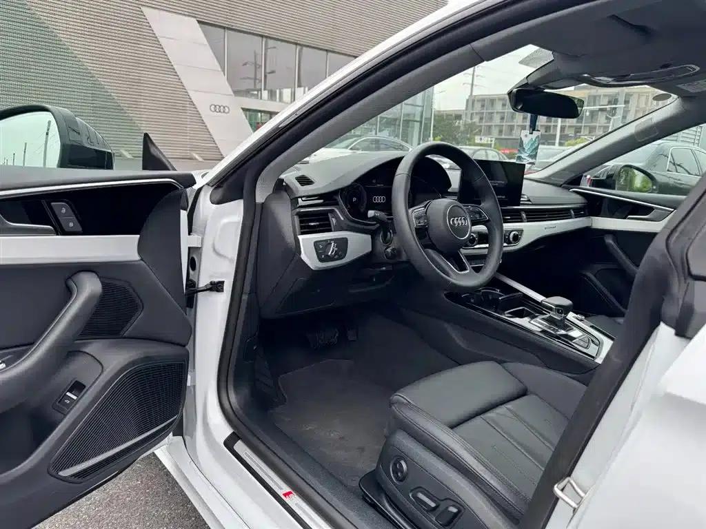 2024 Audi A5 Sportback 40 TFSI quattro Luxury Dynamic (Imported) — миниатюра 2