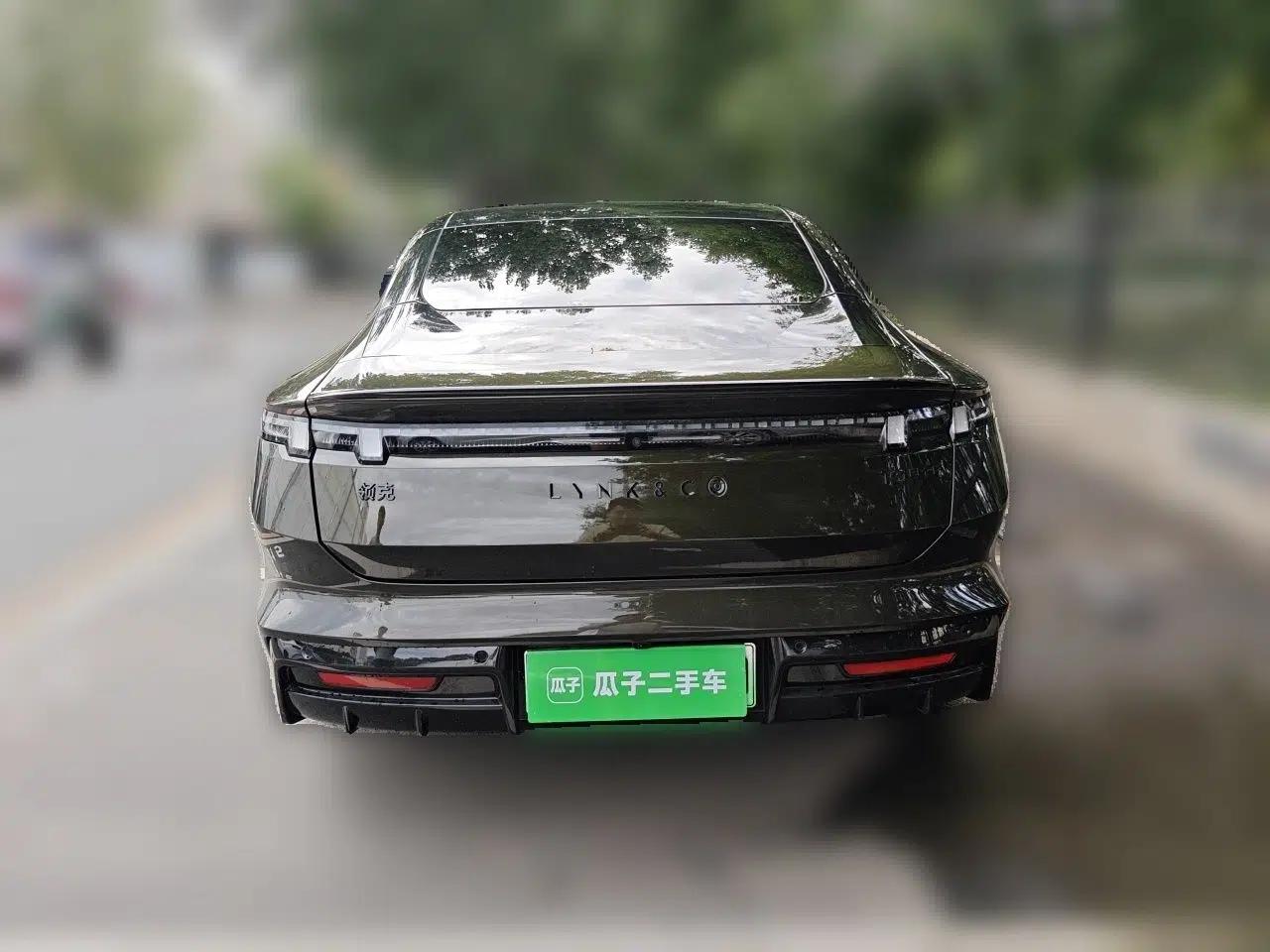 Lynk & Co 10 EM-P 2025 Model 240 All-Wheel Drive Ultra—Sport Edition — миниатюра 5