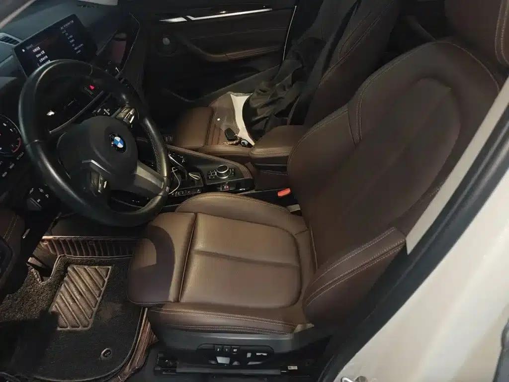 BMW X1 2020 xDrive25Li Premium — миниатюра 16