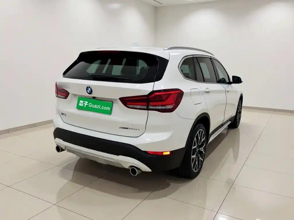 BMW X1 2020 xDrive25Li Premium — миниатюра 6