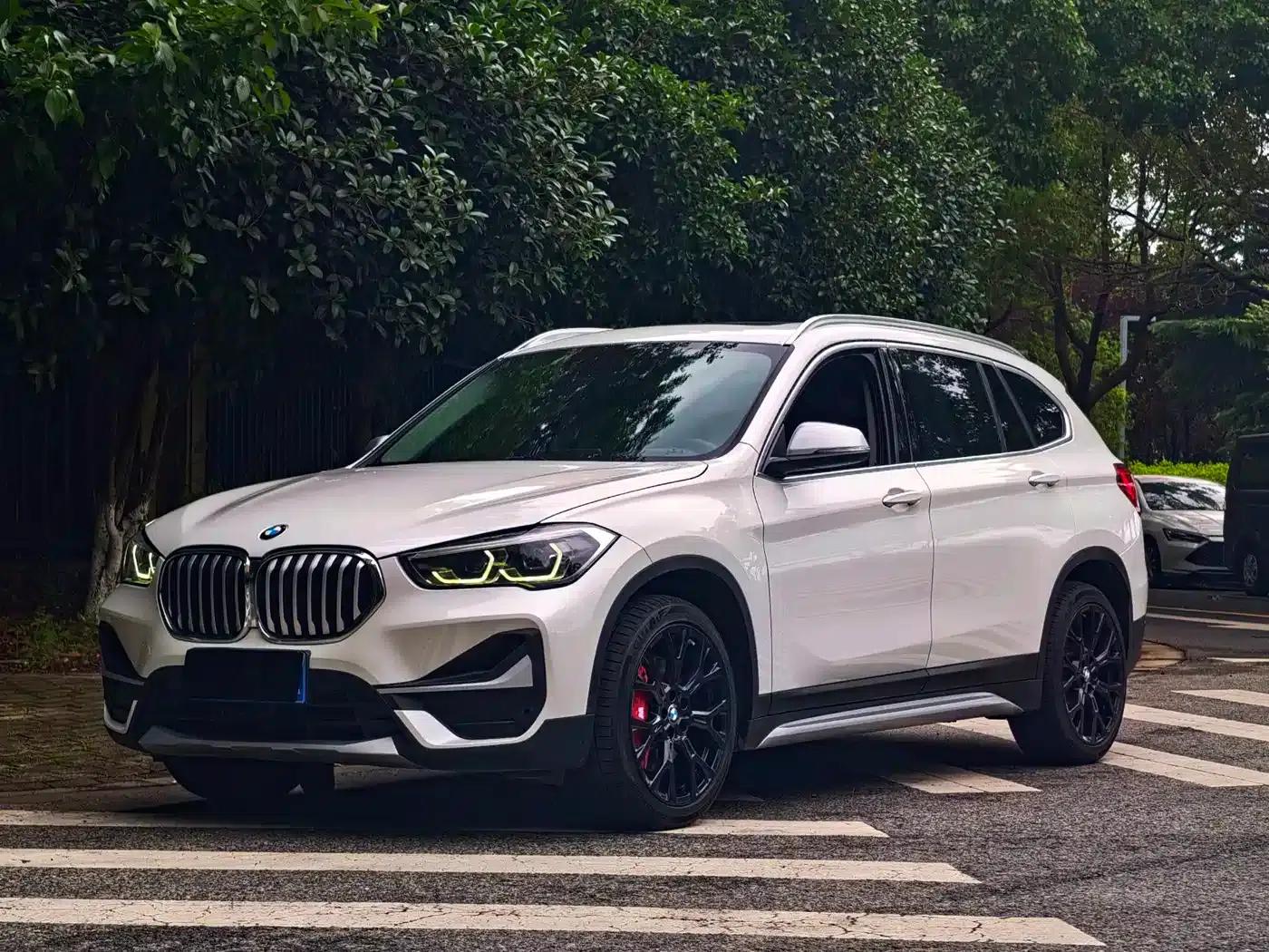 BMW X1 2021 xDrive25Li Premium — миниатюра 1