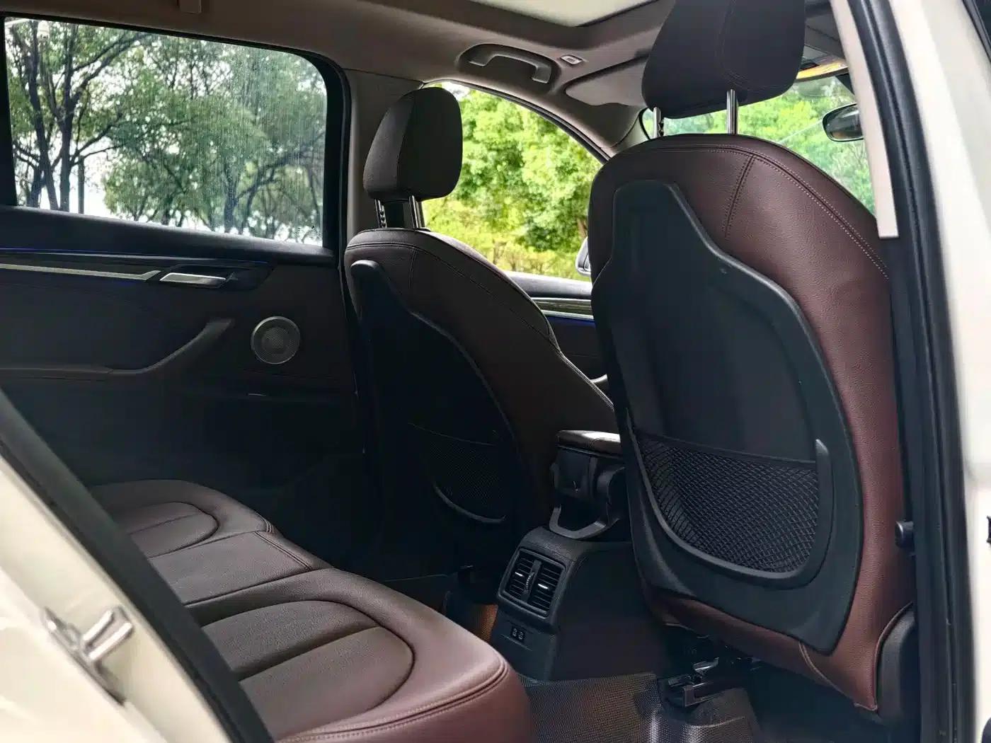 BMW X1 2021 xDrive25Li Premium — миниатюра 8