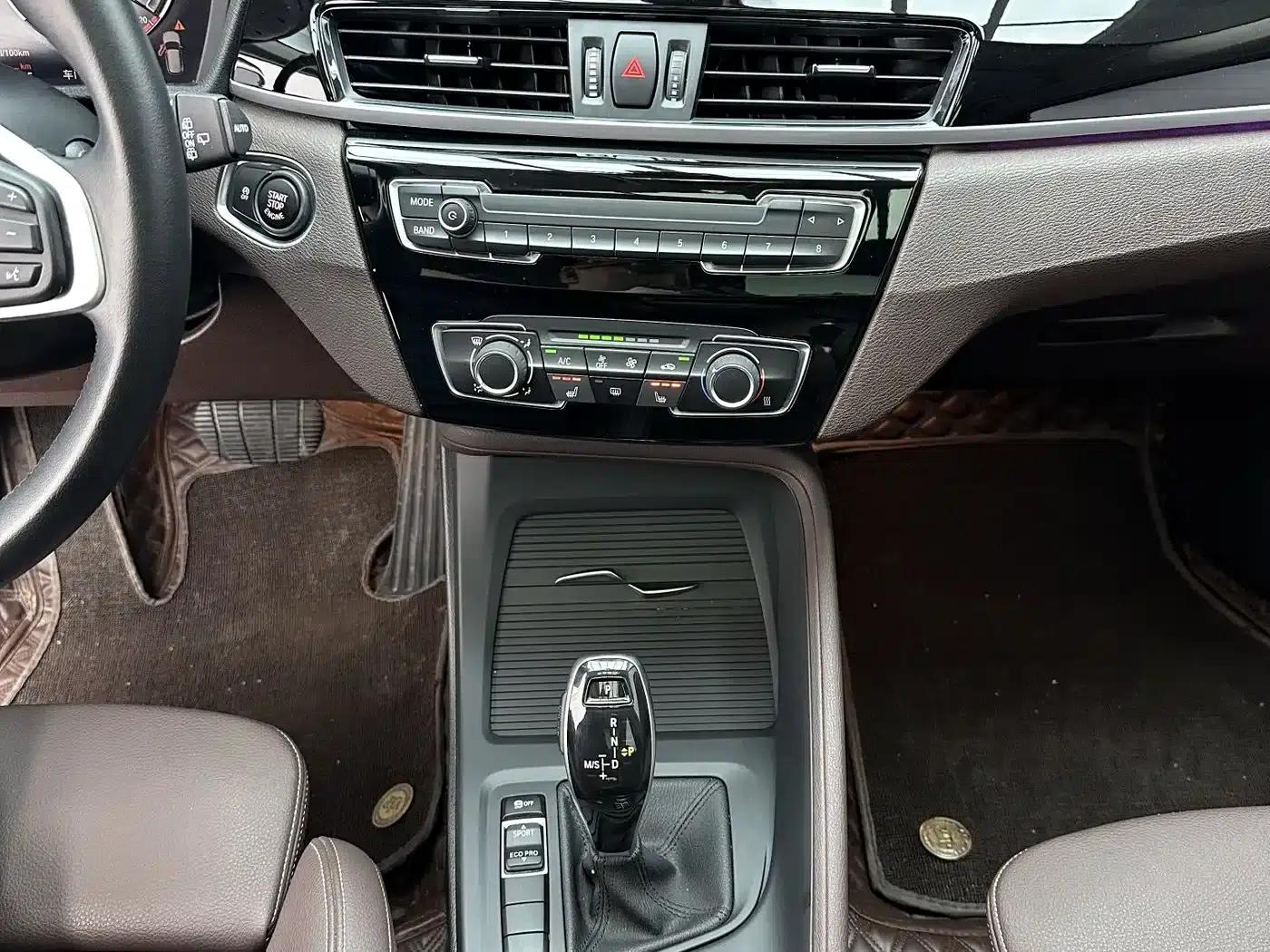 BMW X1 2022 sDrive20Li Fashion Edition — миниатюра 14