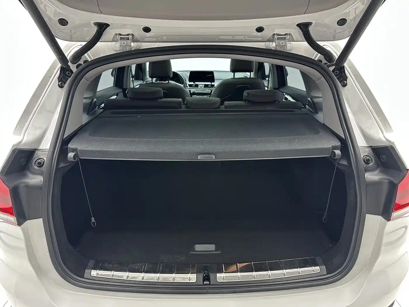 BMW X1 2022 sDrive20Li Fashion Edition — миниатюра 17