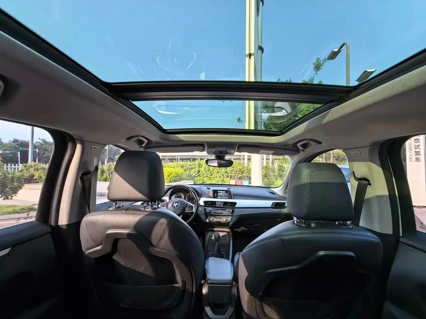 BMW X1 2019 sDrive20Li Leading Edition — миниатюра 18