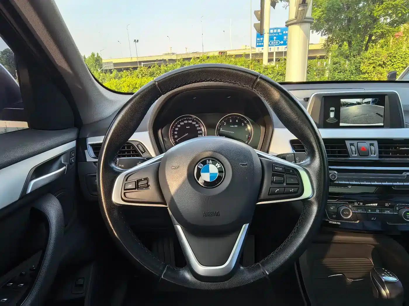 BMW X1 2019 sDrive20Li Leading Edition — миниатюра 22