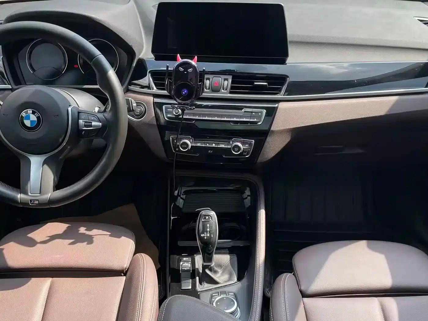 BMW X1 2020 sDrive20Li Premium — миниатюра 11