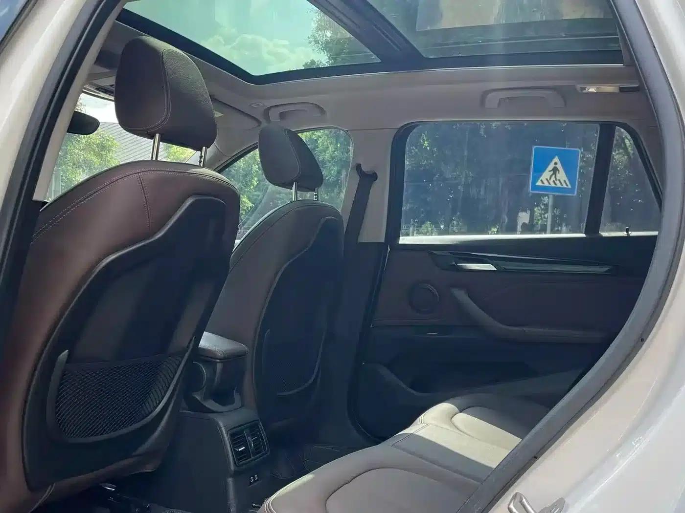 BMW X1 2020 sDrive20Li Premium — миниатюра 7