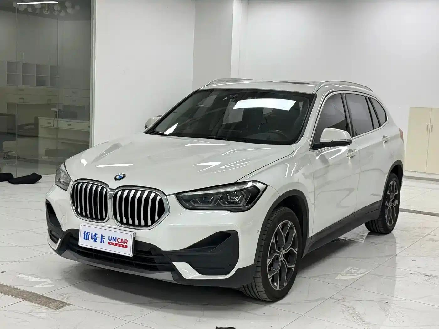BMW X1 2020 sDrive25Li Leading Edition — миниатюра 1