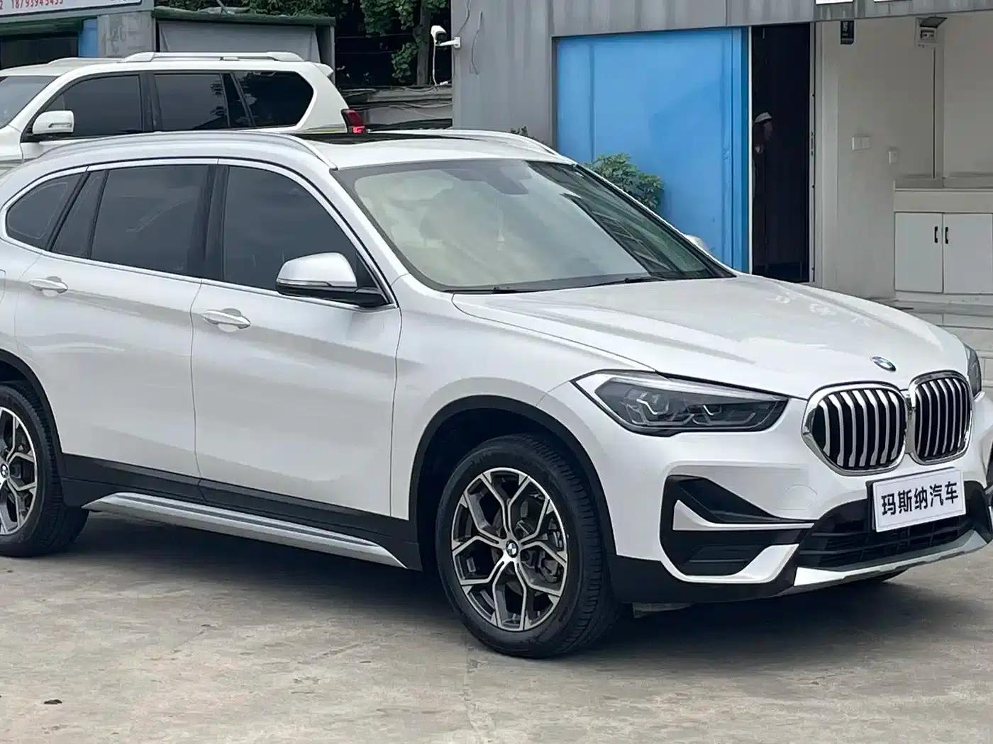 BMW X1 2022 sDrive20Li Fashion Edition — миниатюра 3