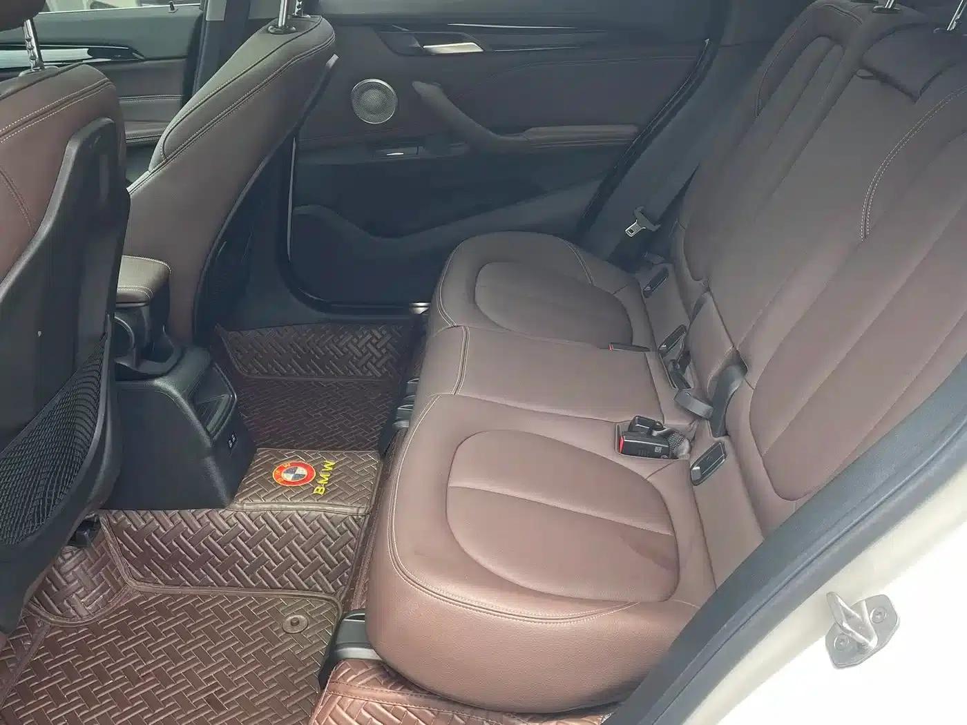 BMW X1 2022 sDrive20Li Fashion Edition — миниатюра 8