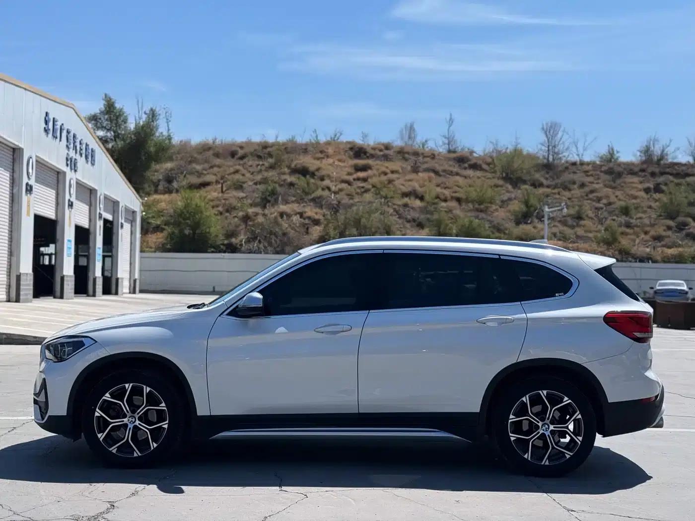 BMW X1 2021 sDrive20Li Premium — миниатюра 15