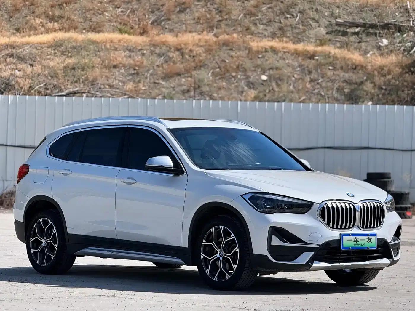 BMW X1 2021 sDrive20Li Premium — миниатюра 3