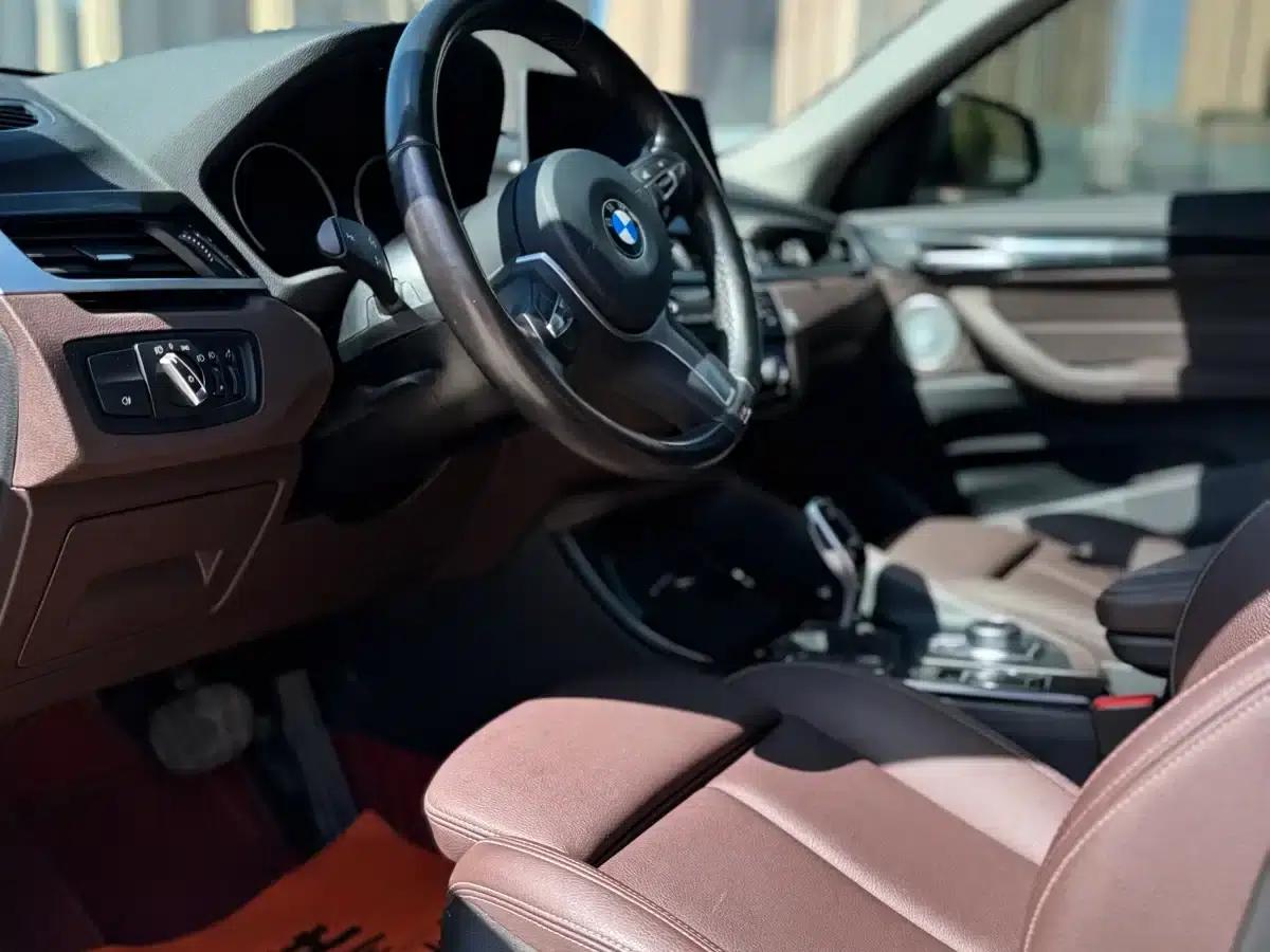 BMW X1 2021 sDrive20Li Premium — миниатюра 4