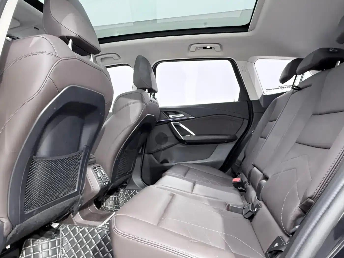 2023 BMW X1 sDrive20Li X Design Package — миниатюра 16