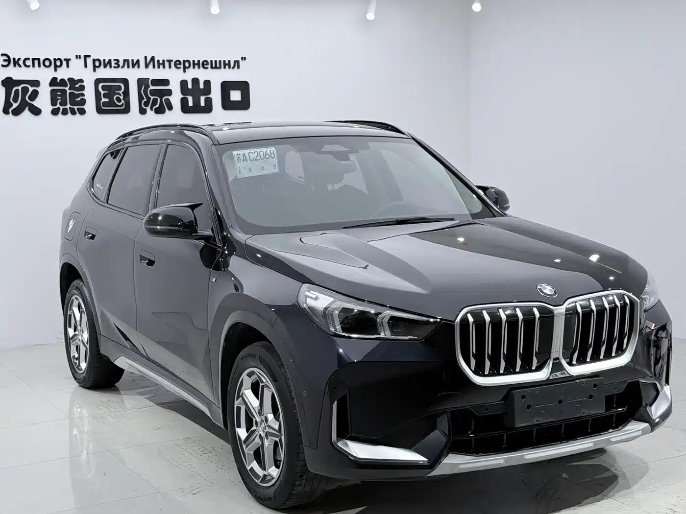 2023 BMW X1 sDrive20Li X Design Package — миниатюра 3