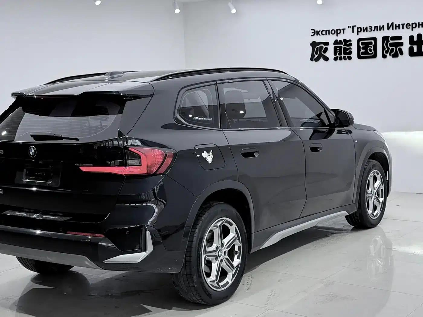 2023 BMW X1 sDrive20Li X Design Package — миниатюра 4