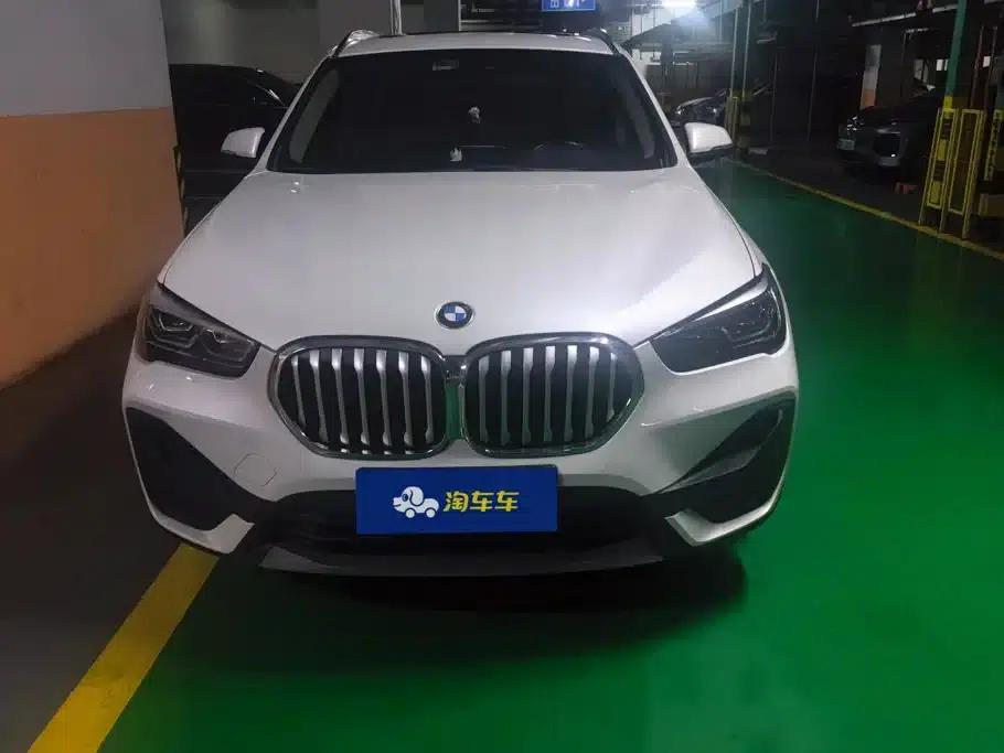 BMW X1 2022 sDrive25Li Leading Edition — миниатюра 2