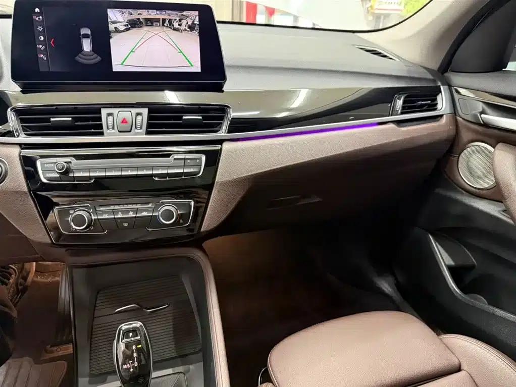 BMW X1 2022 sDrive20Li Fashion Edition — миниатюра 12