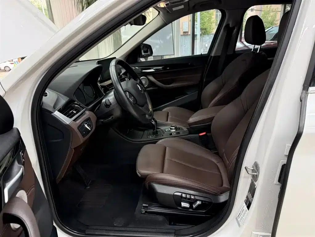 BMW X1 2022 sDrive20Li Fashion Edition — миниатюра 16