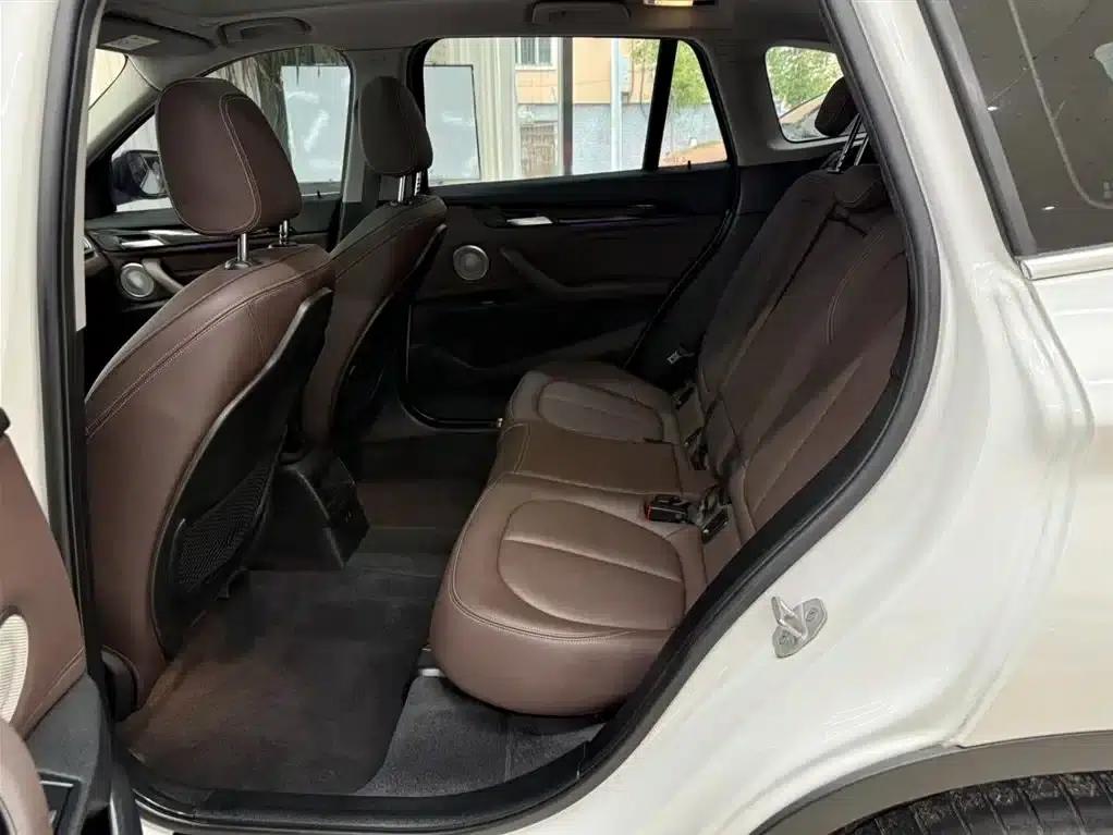 BMW X1 2022 sDrive20Li Fashion Edition — миниатюра 18