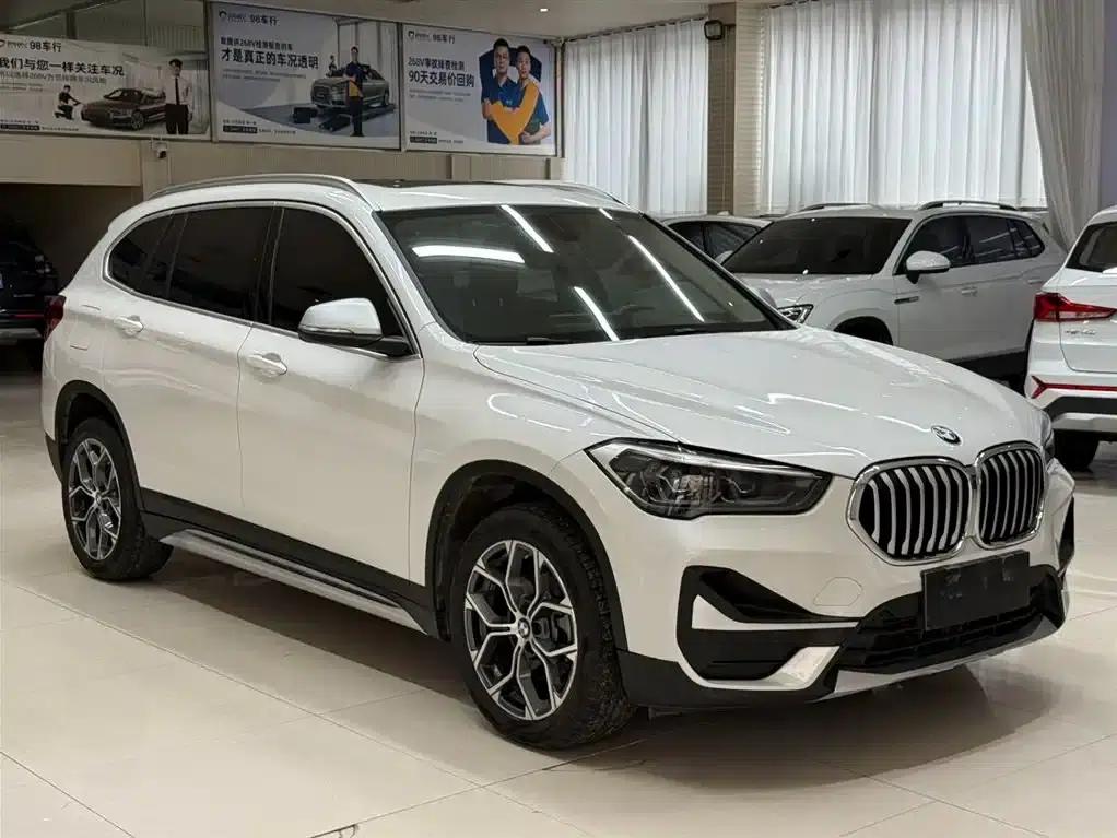 BMW X1 2022 sDrive20Li Fashion Edition — миниатюра 3