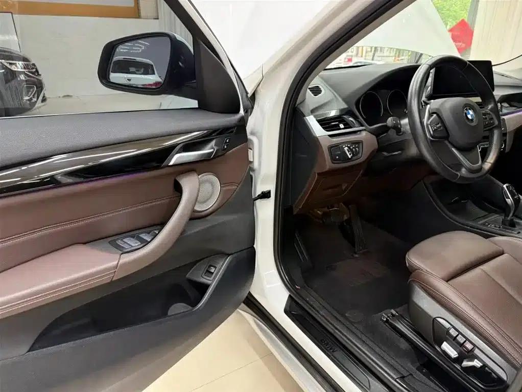 BMW X1 2022 sDrive20Li Fashion Edition — миниатюра 8