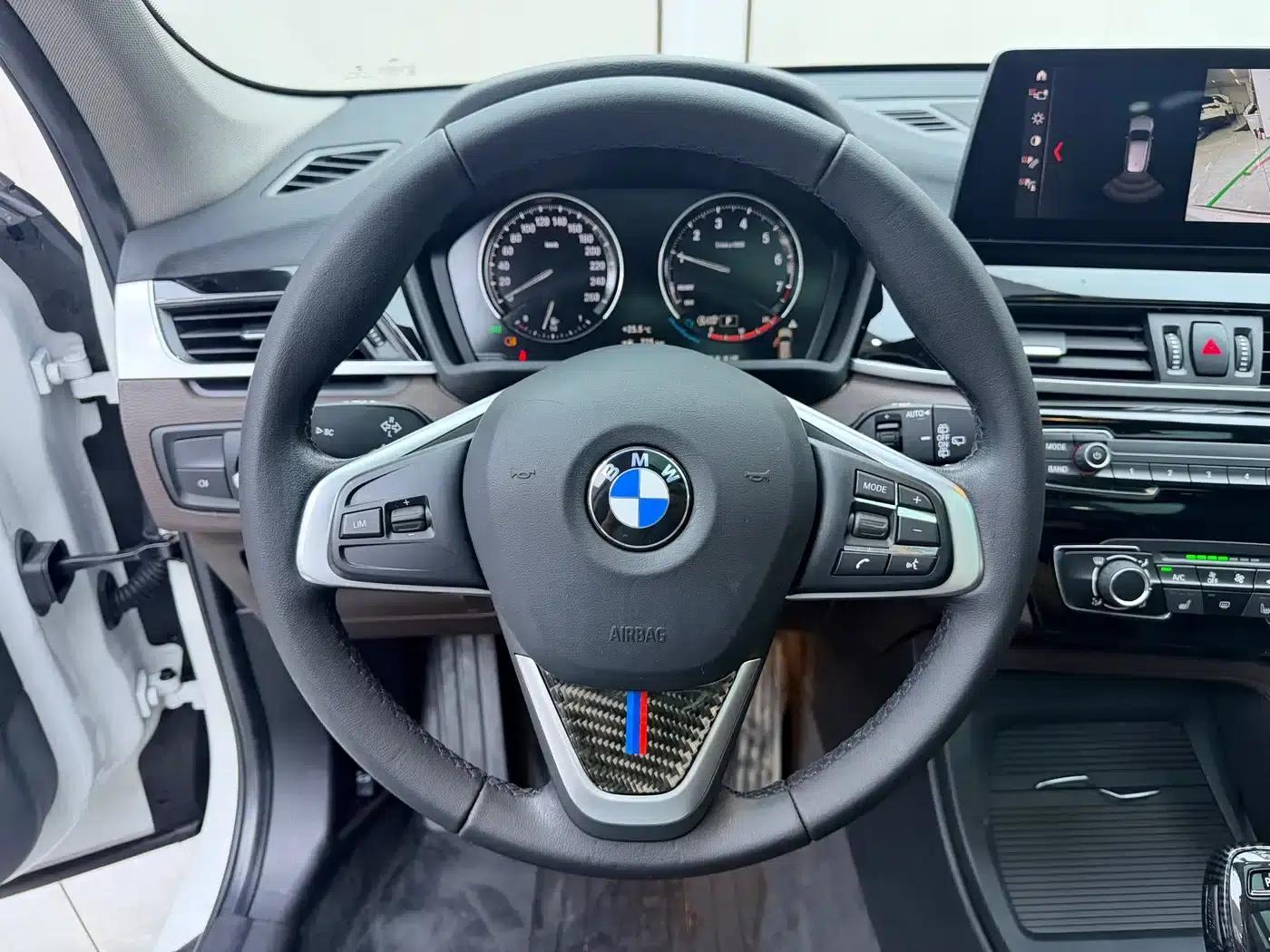 BMW X1 2022 sDrive20Li Premium — миниатюра 11