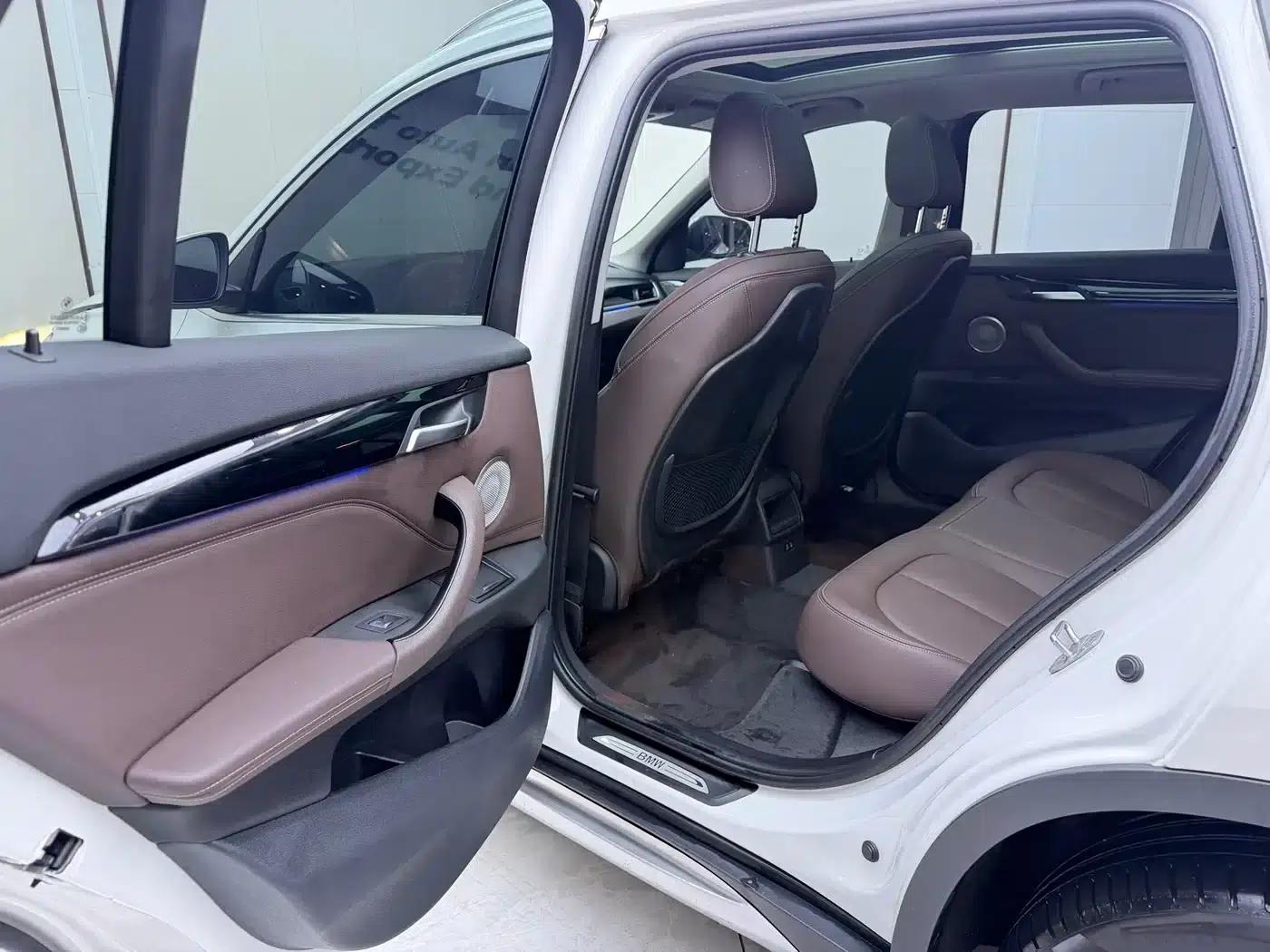 BMW X1 2022 sDrive20Li Premium — миниатюра 15