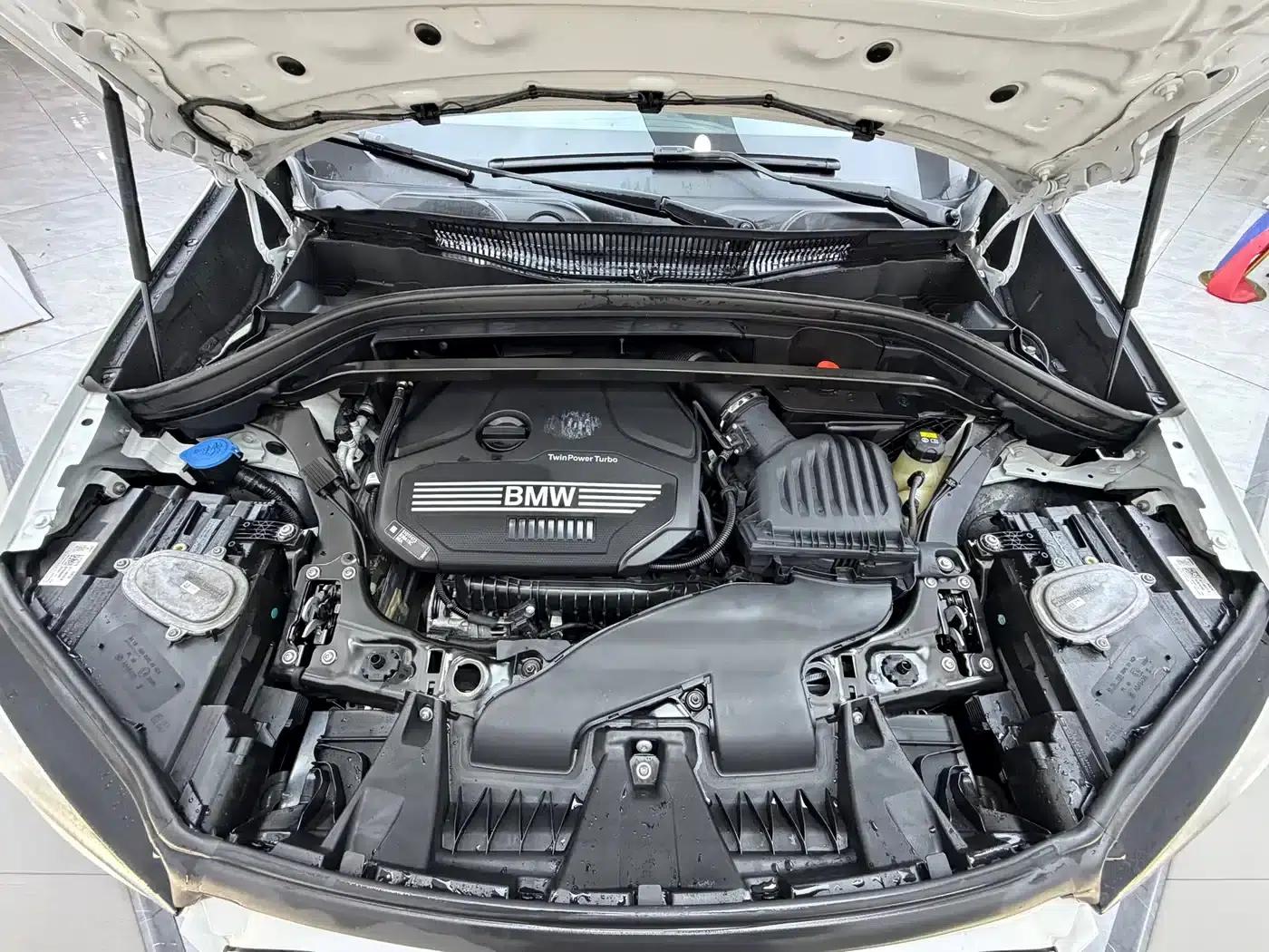 BMW X1 2022 sDrive20Li Premium — миниатюра 24