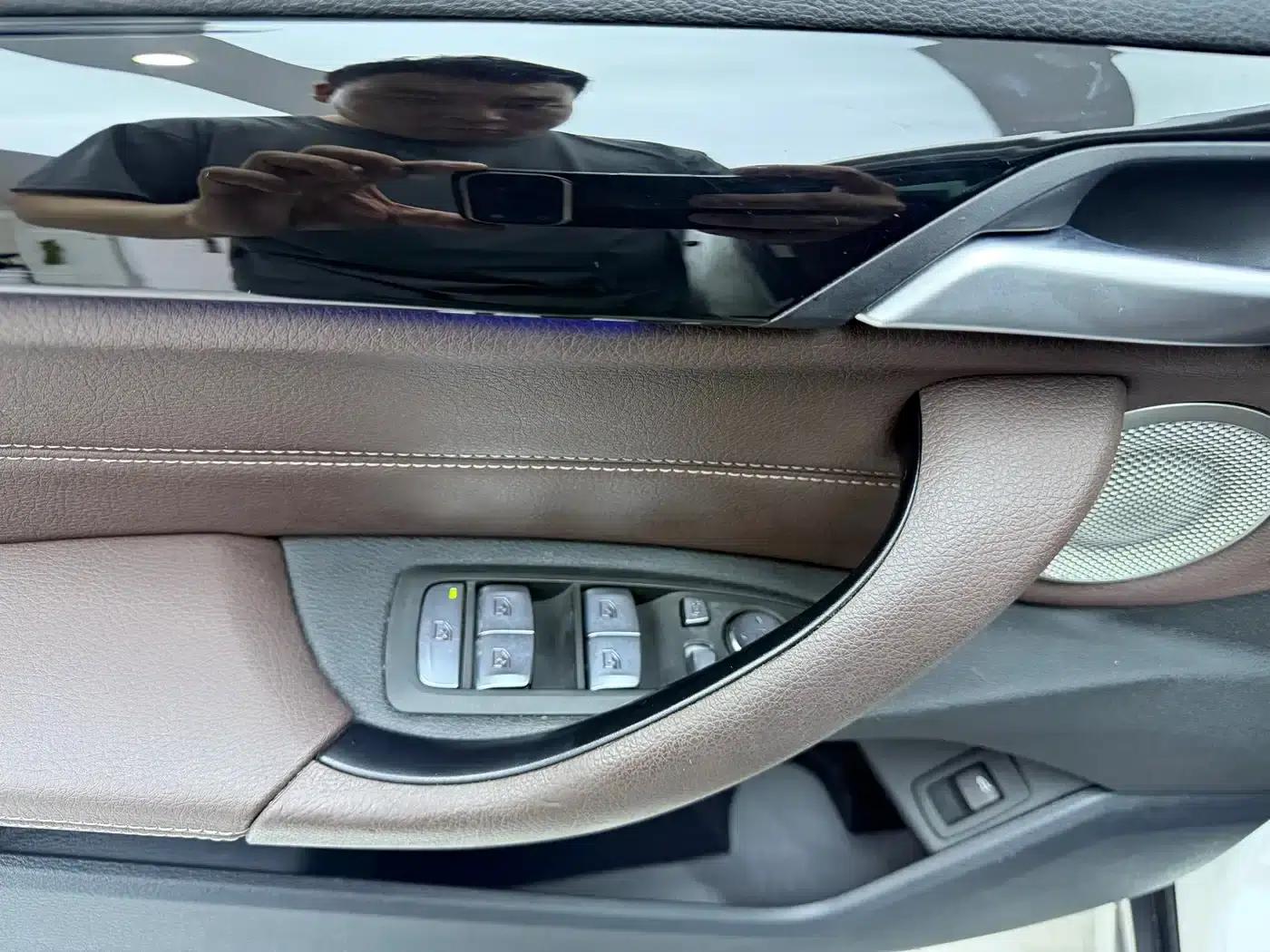 BMW X1 2022 sDrive20Li Premium — миниатюра 8