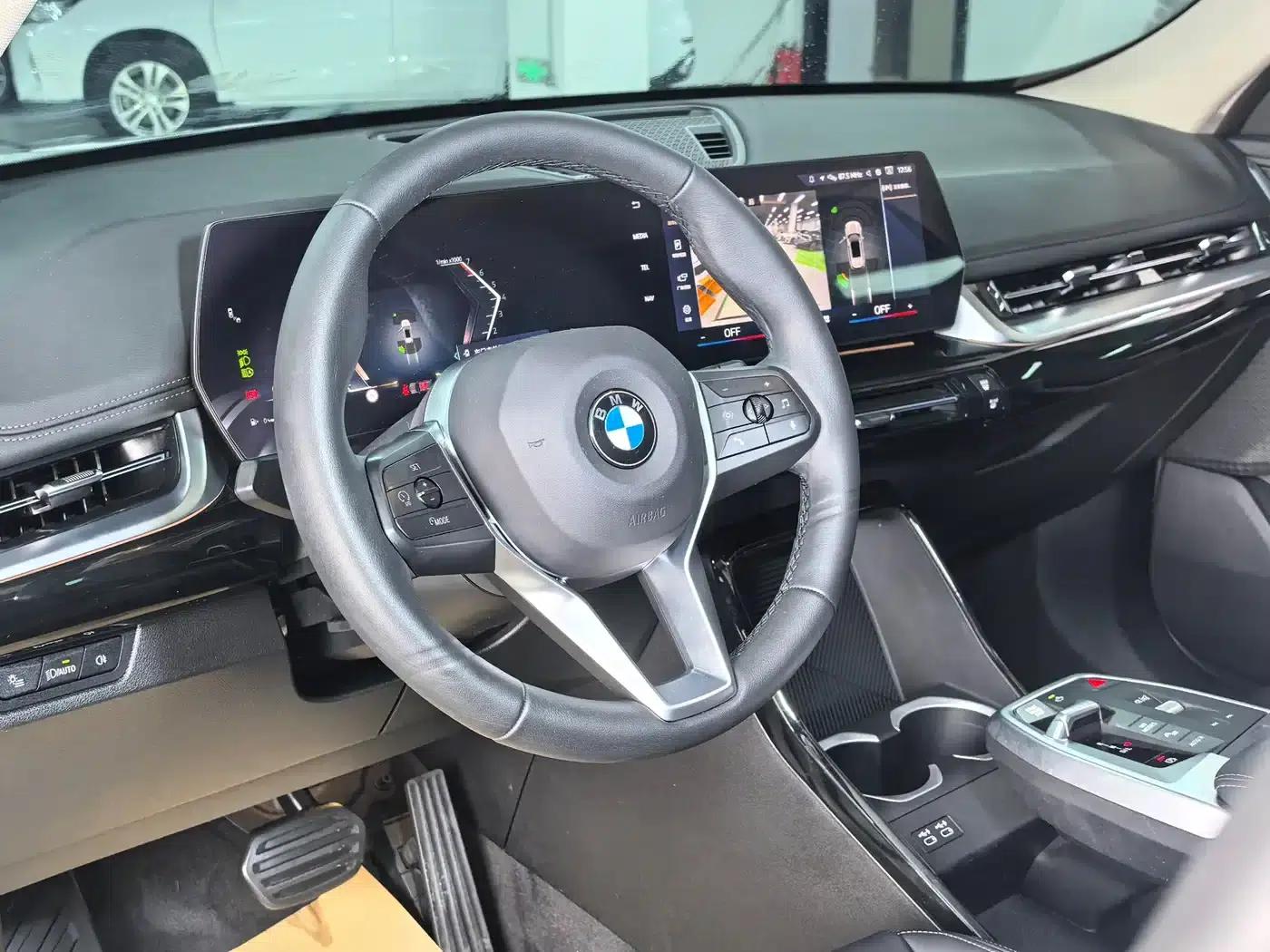 2023 BMW X1 sDrive20Li X Design Package — миниатюра 11
