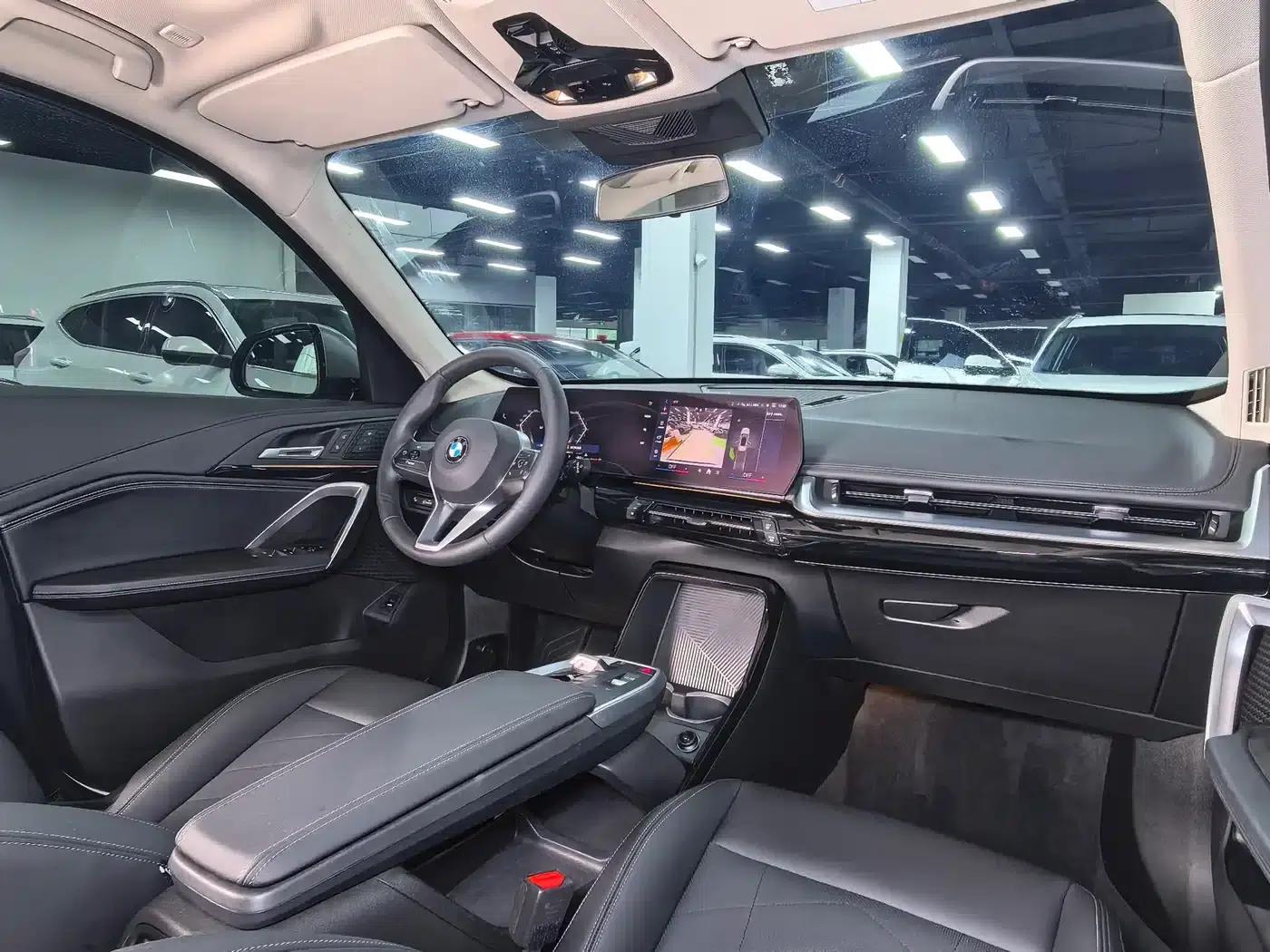 2023 BMW X1 sDrive20Li X Design Package — миниатюра 16