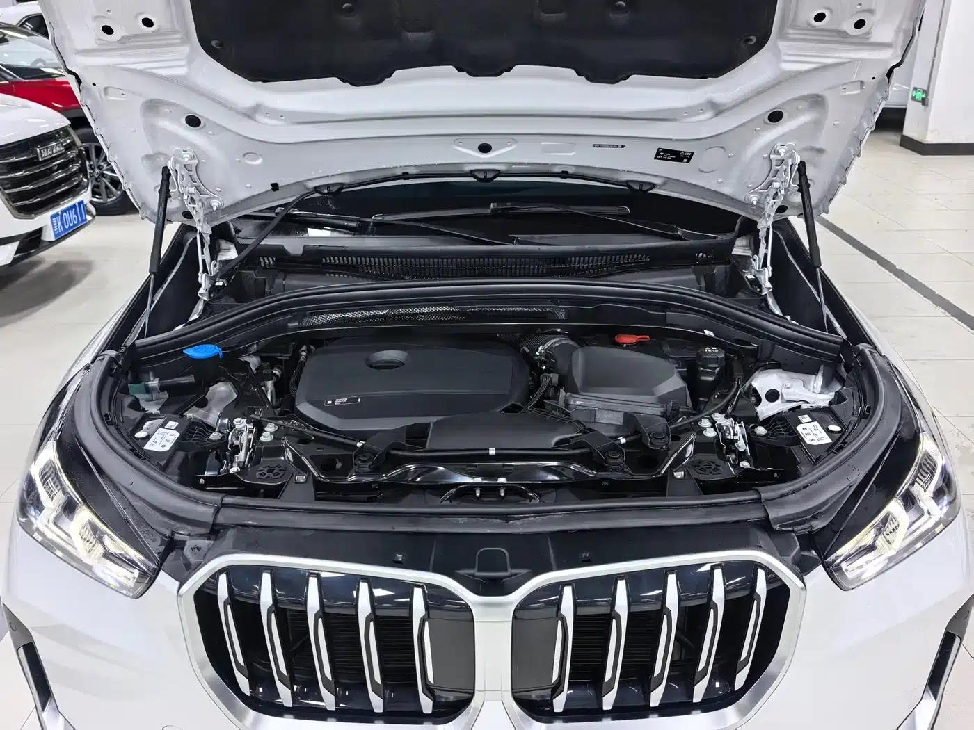 2023 BMW X1 sDrive20Li X Design Package — миниатюра 20