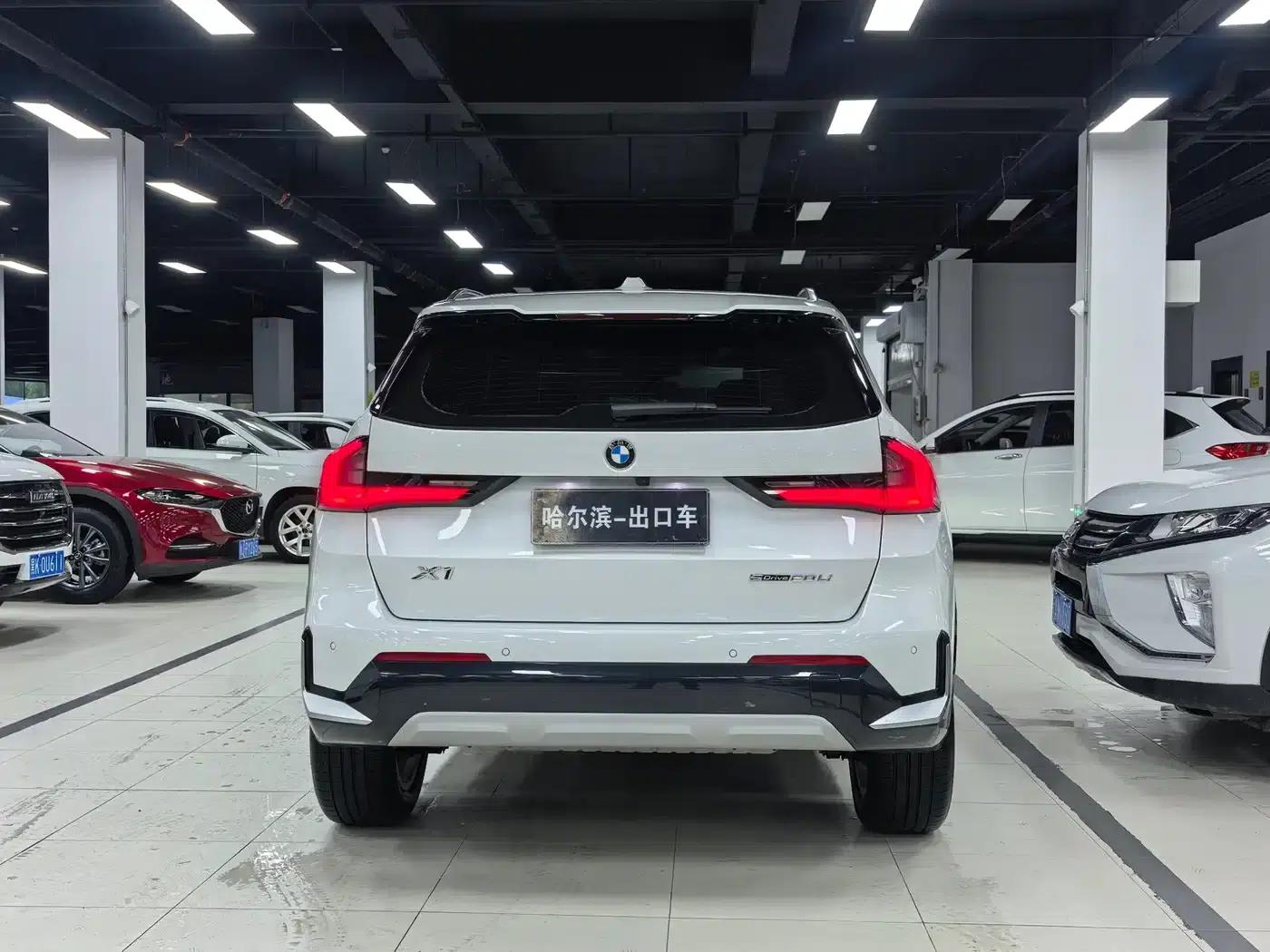 2023 BMW X1 sDrive20Li X Design Package — миниатюра 24