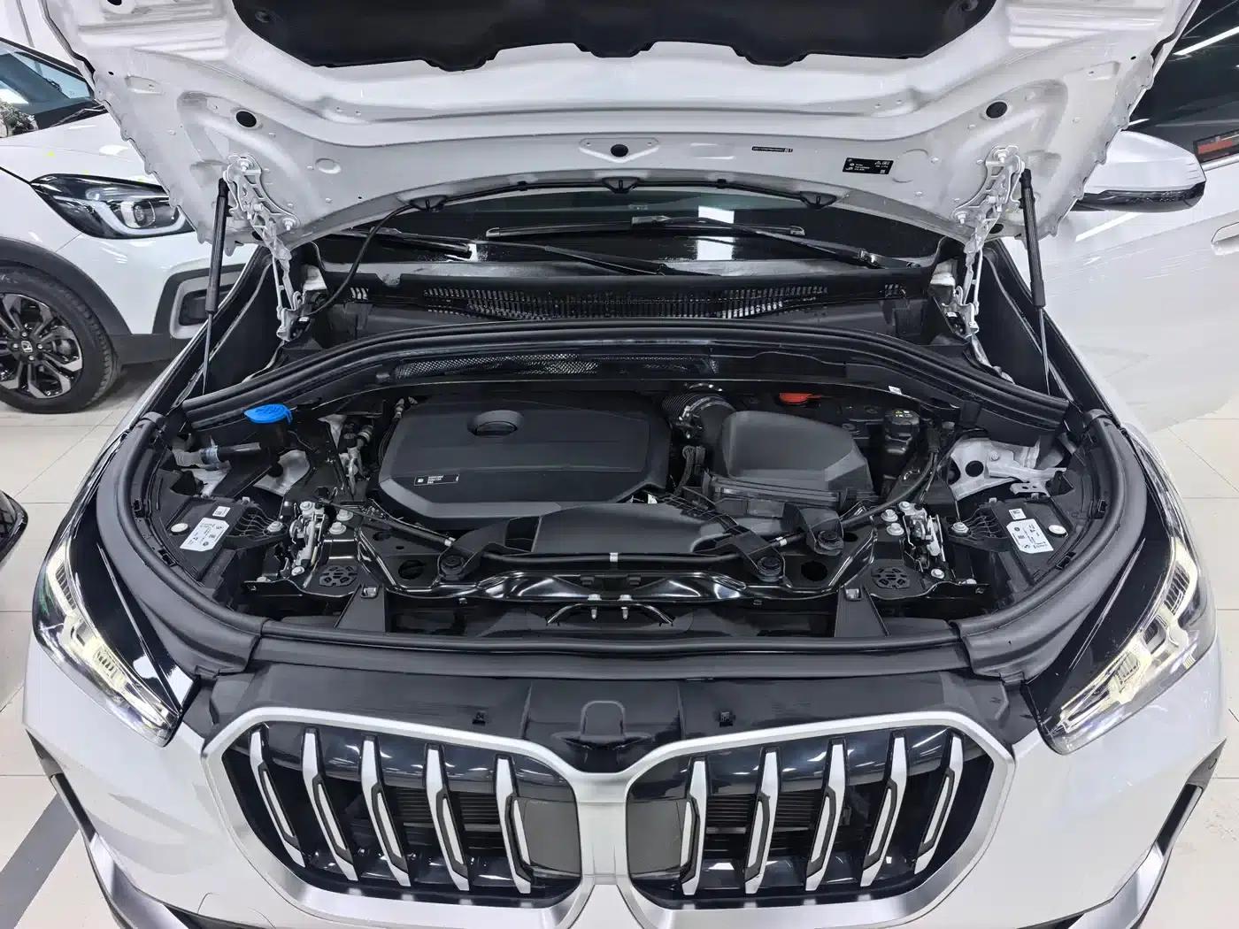 2023 BMW X1 sDrive20Li X Design Package — миниатюра 20